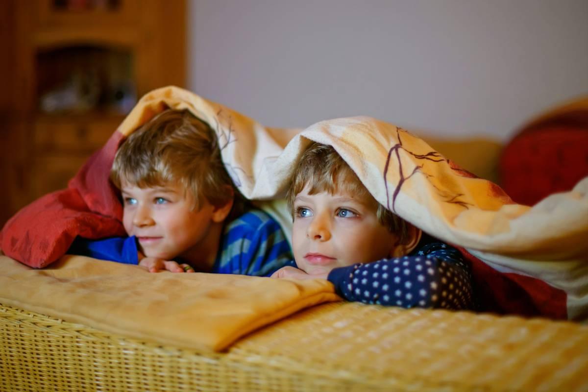 kids watching tv